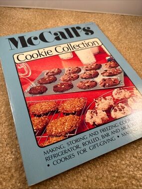 McCall's Cookie Collection Vintage Cookbook - Light Blue Cover